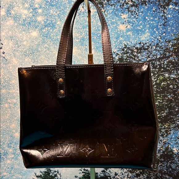 Louis Vuitton Handbags - Louis Vuitton Black Vernis Lead PM handbag VGC